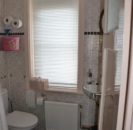 Macbed Checkin-time 1700-1800 Or Request Before Book Алкмар