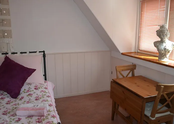 Macbed Checkin-time 1700-1800 Or Request Before Book فندق مبيت وإفطار